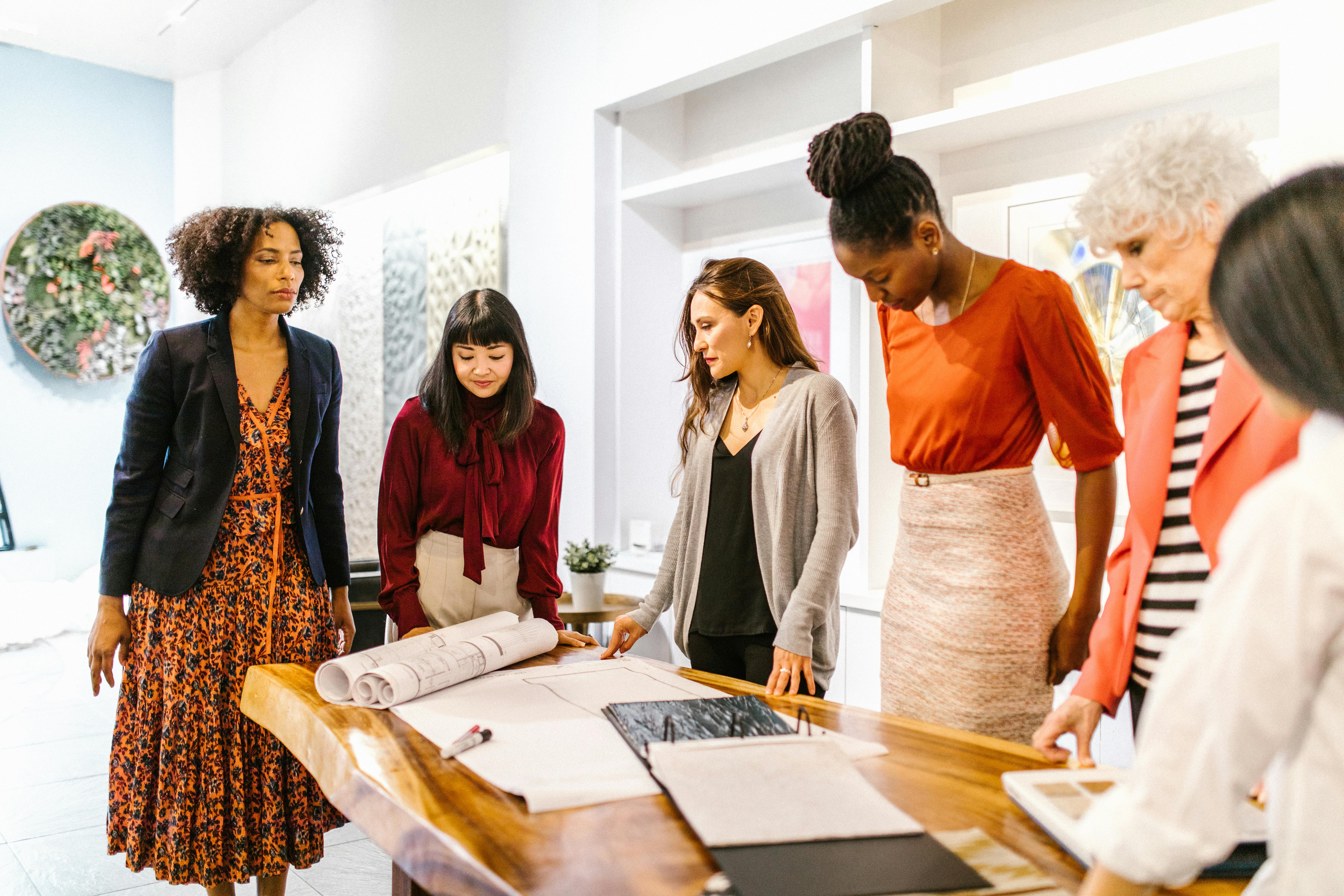 The Numbers, community of women